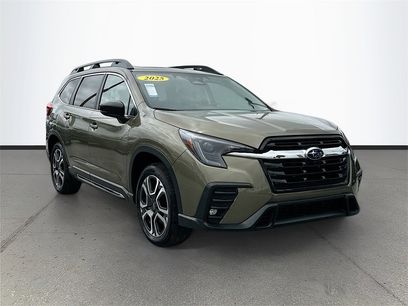 New 2025 Subaru Ascent Limited w/ Popular Package #2