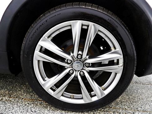 Used 2015 INFINITI QX50 Journey w/ Premium Package image 21