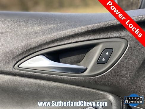 Used 2024 Buick Encore GX Sport Touring image 14