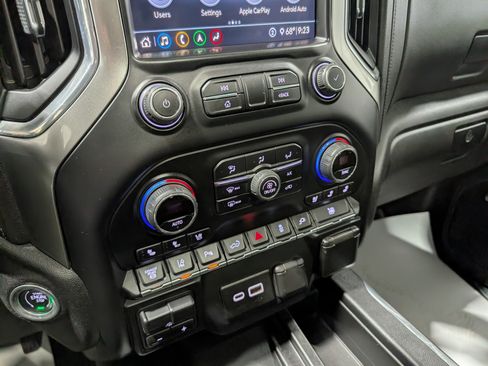 Used 2020 Chevrolet Silverado 2500 LTZ w/ LTZ Premium Package AWD/4WD image 26