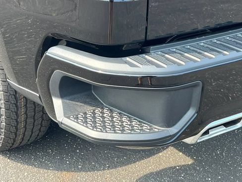 New 2026 Chevrolet Silverado 1500 RST AWD/4WD image 9
