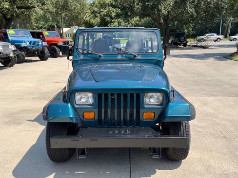 Used 1995 Jeep Wrangler S image 3