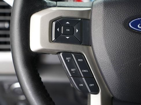 Used 2020 Ford F150 Lariat AWD/4WD image 13