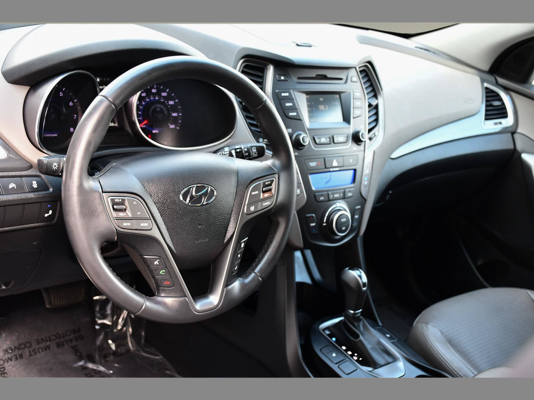 Used 2016 Hyundai Santa Fe Sport w/ Option Group 03 FWD image 10