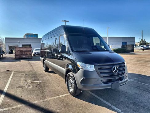 New 2026 Mercedes-Benz Sprinter 2500 image 10