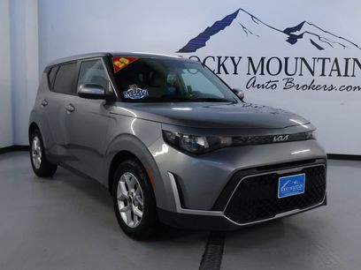 Used 2023 Kia Soul LX w/ Option Group 015