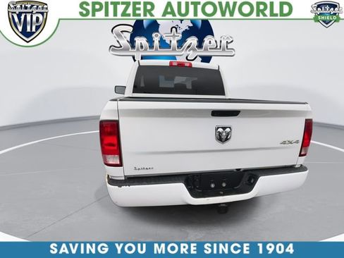 Used 2017 RAM 1500 Express AWD/4WD image 8