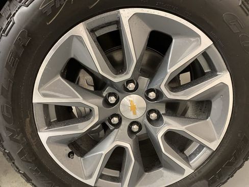 New 2026 Chevrolet Silverado 1500 LT image 24