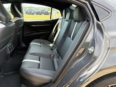 Used 2025 Toyota Camry SE w/ Convenience Package AWD/4WD image 30