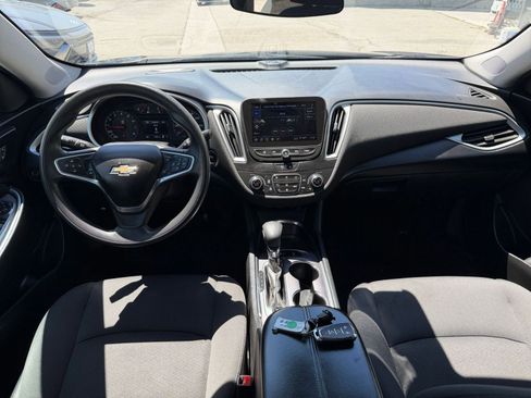 Used 2023 Chevrolet Malibu LT w/ Driver Confidence Package image 34