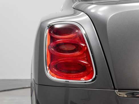 Used 2012 Bentley Mulsanne w/ Premiere Specification Pkg image 58