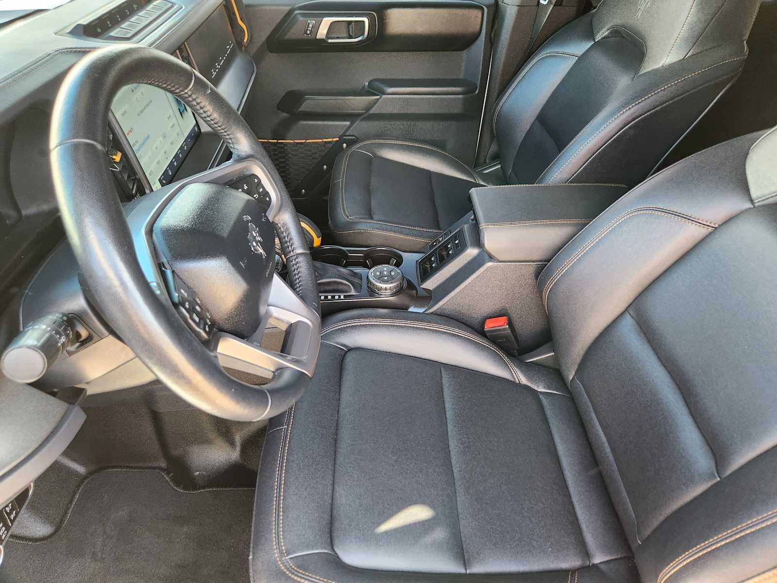 Used 2024 Ford Bronco Badlands AWD/4WD image 7