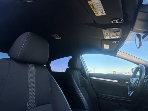 Used 2019 Honda Civic Sport image 15