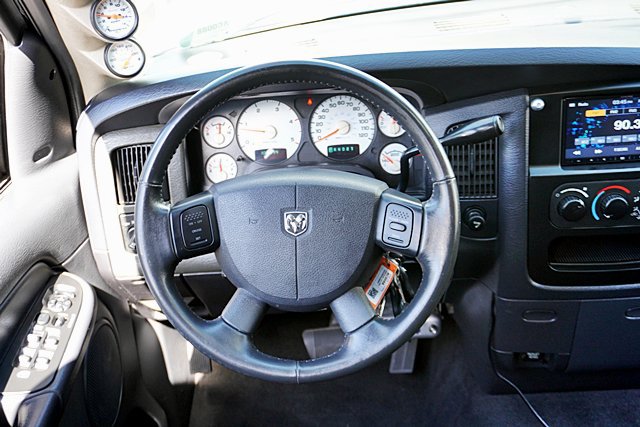 Used 2005 Dodge Ram 3500 Truck SLT w/ Quad Cab Big Horn Value Group RWD image 29