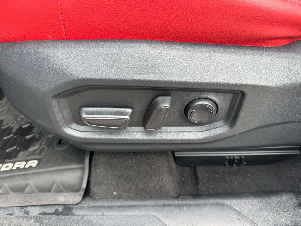 Used 2022 Toyota Tundra TRD Pro AWD/4WD image 16