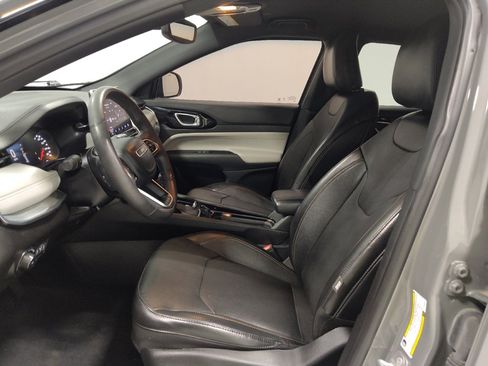 Used 2023 Jeep Compass Limited AWD/4WD image 17