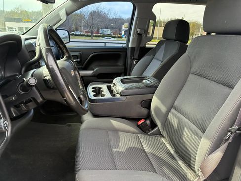 Used 2017 Chevrolet Silverado 1500 LT w/ All Star Edition AWD/4WD image 5