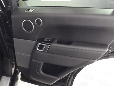 Used 2019 Land Rover Range Rover Sport Dynamic SE AWD/4WD image 21