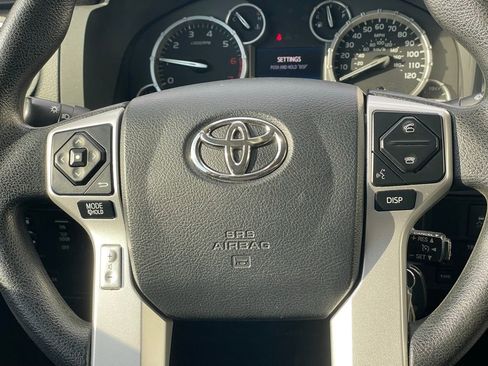 Used 2016 Toyota Tundra SR5 image 12