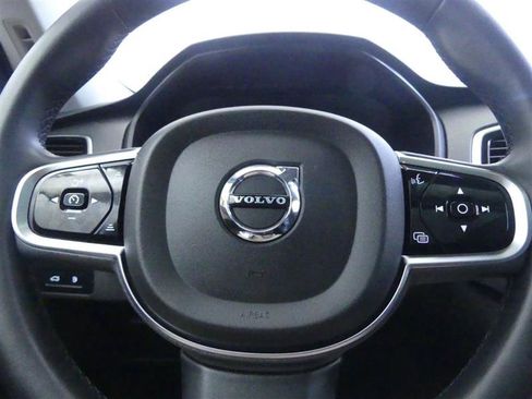 Used 2023 Volvo XC90 T8 Plus AWD/4WD image 18