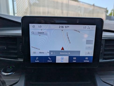 Used 2020 Ford Explorer Limited AWD/4WD image 4