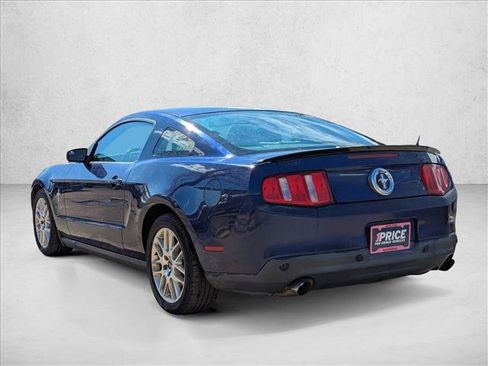 Used 2012 Ford Mustang Premium image 7