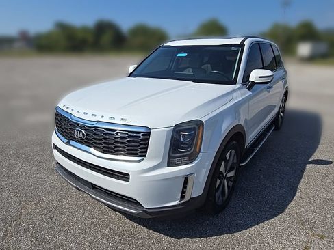 Used 2020 Kia Telluride S FWD image 4