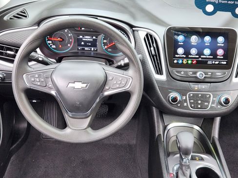 Used 2024 Chevrolet Malibu LT image 29