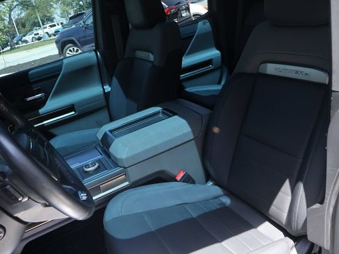 Used 2024 GMC Hummer EV 3X AWD/4WD image 24