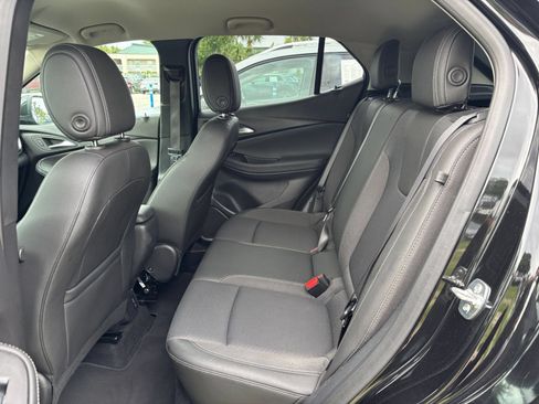 Used 2025 Buick Encore GX Preferred FWD image 28