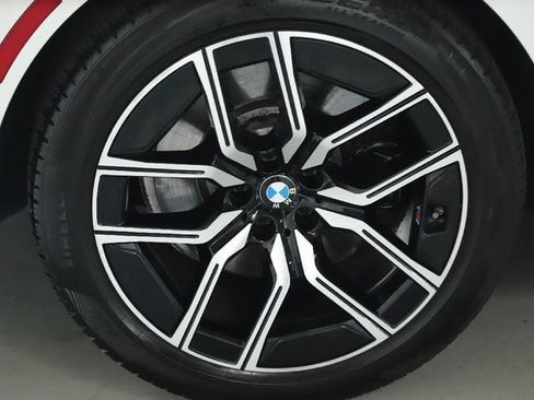 Used 2026 BMW 740i xDrive AWD/4WD image 42