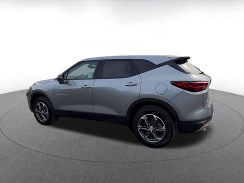 Used 2025 Chevrolet Blazer LT image 10