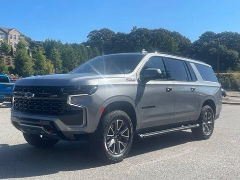 Used 2023 Chevrolet Suburban Z71 w/ Z71 Off-Road Package AWD/4WD image 1