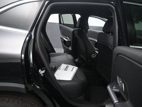 New 2025 Mercedes-Benz GLA 250 image 28