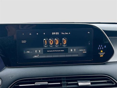 Used 2022 Hyundai Palisade SEL image 15