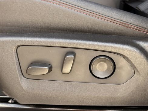 New 2026 Chevrolet Colorado Z71 w/ Technology Package image 19