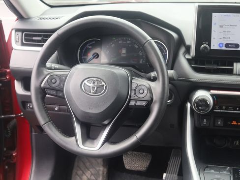 Certified 2025 Toyota RAV4 XLE w/ Convenience Package AWD/4WD image 20