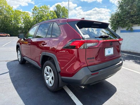 Used 2019 Toyota RAV4 LE w/ All Weather Liner Package AWD/4WD image 3