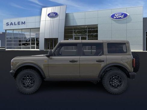 Certified 2026 Ford Bronco Badlands AWD/4WD image 4
