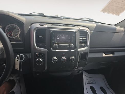 Used 2022 RAM 1500 Classic SLT RWD image 11