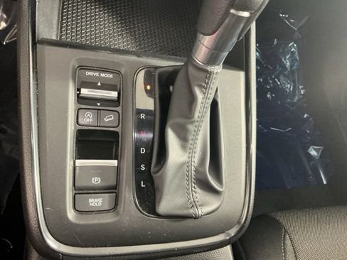 Used 2024 Honda CR-V EX image 18