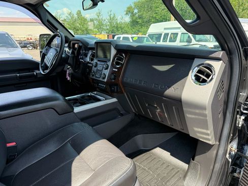 Used 2015 Ford F250 Lariat w/ Chrome Package AWD/4WD image 17