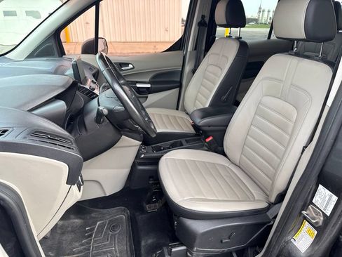 Used 2019 Ford Transit Connect Titanium FWD image 14