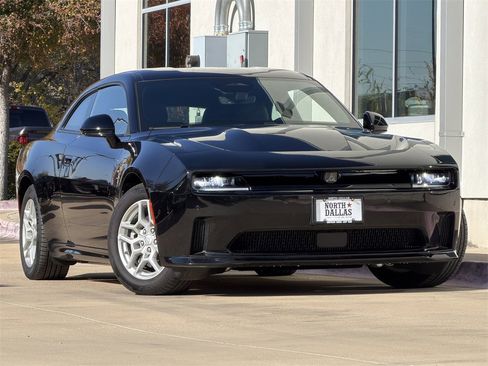 New 2025 Dodge Charger R/T w/ Quick Order Package 25M R/T image 2