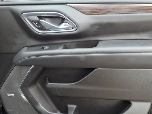 Used 2022 Chevrolet Tahoe LT w/ Luxury Package image 22