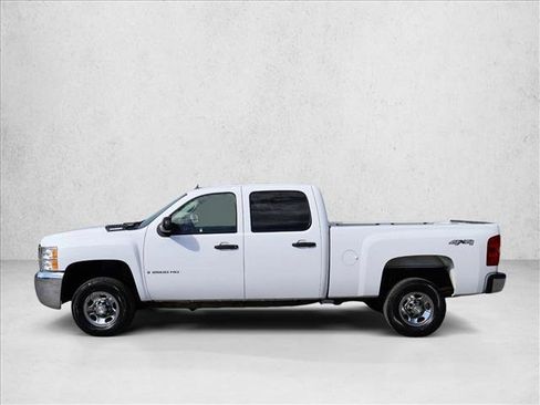 Used 2008 Chevrolet Silverado 2500 LT AWD/4WD image 9