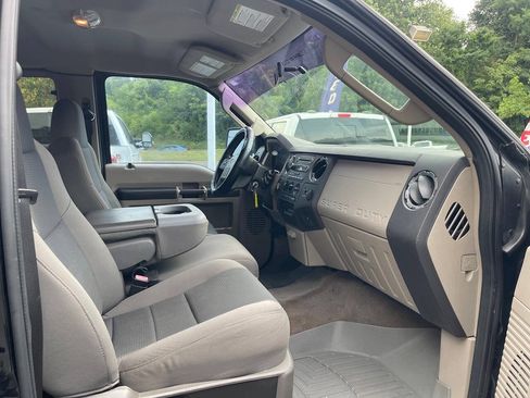 Used 2010 Ford F250 XL AWD/4WD image 27
