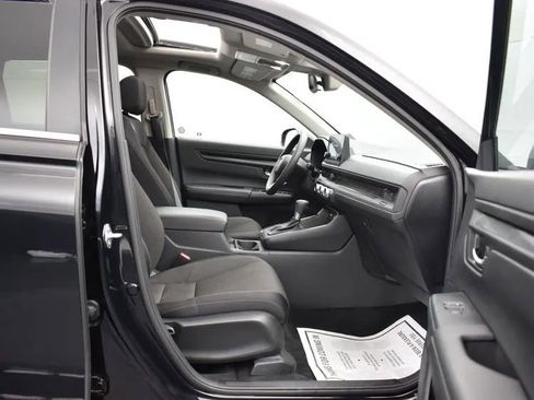 Used 2025 Honda CR-V EX image 17