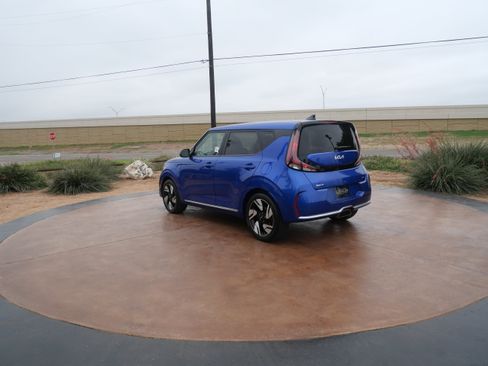 Used 2023 Kia Soul GT-Line image 4