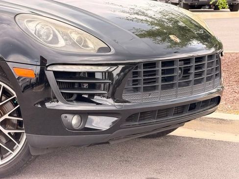 Used 2018 Porsche Macan S AWD/4WD image 3